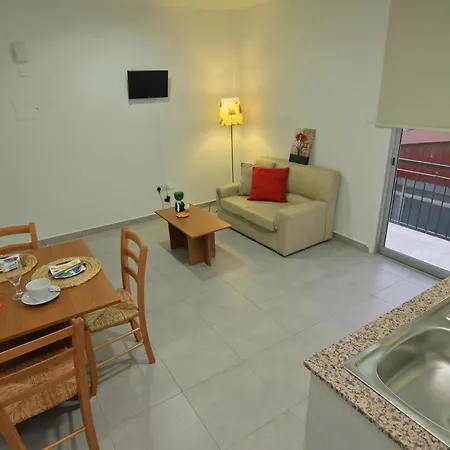 P. Ioannou Flats Daire Larnaca