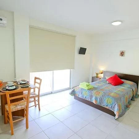 P. Ioannou Flats Daire Larnaca