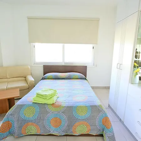 P. Ioannou Flats * Larnaca